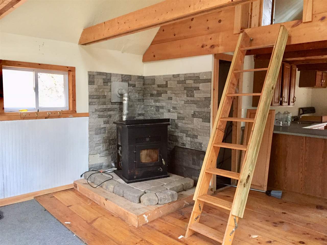 486 County Road Bradford, NH 03221 - Photo 8 of 25