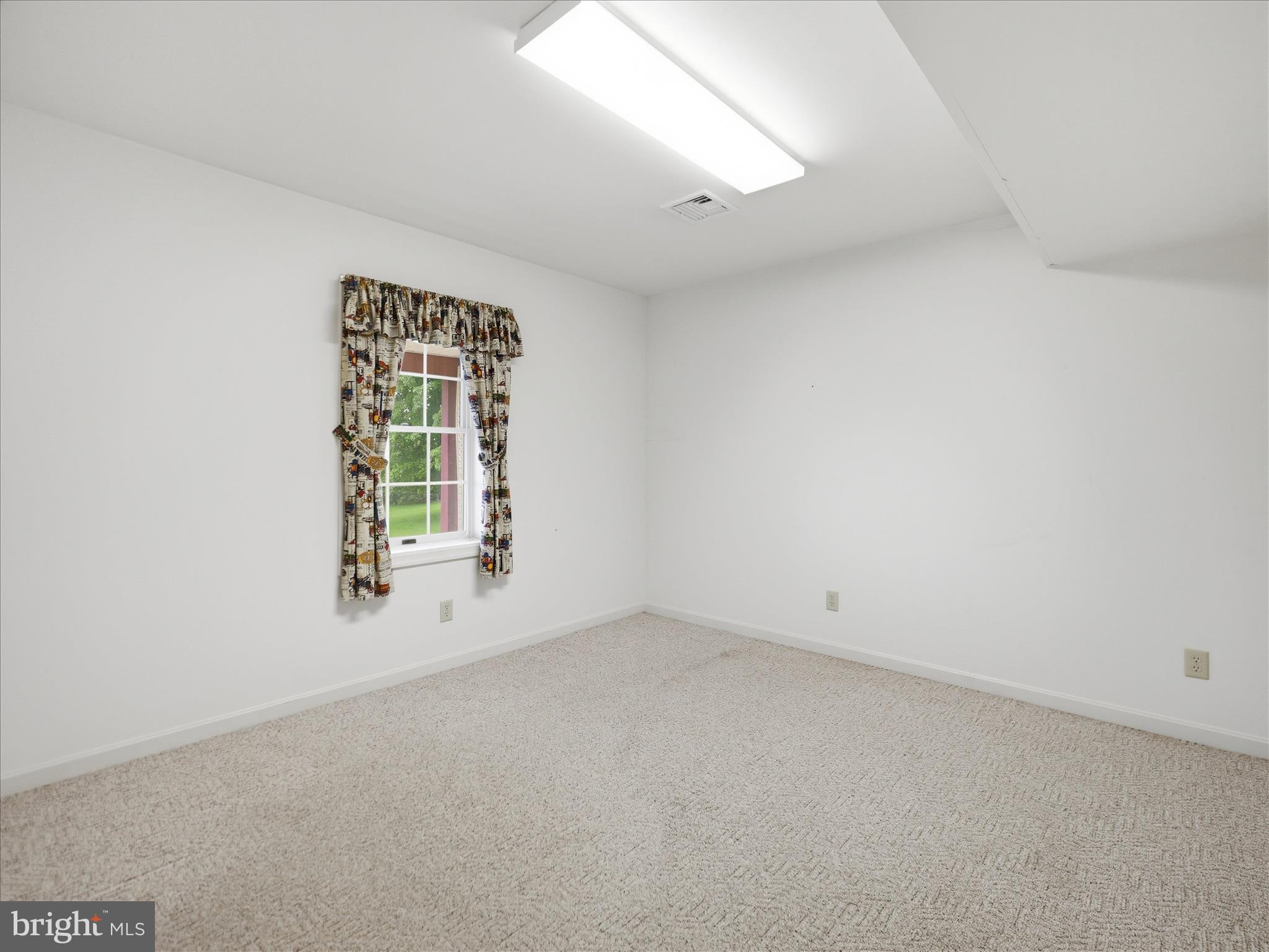 12274 Country Club Road Waynesboro, PA 17268 - Photo 28 of 41 Office space in lower level