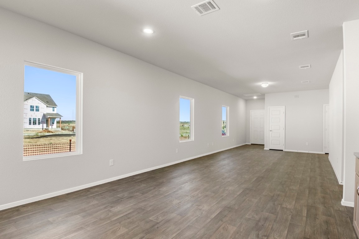 112 Bountiful Lane Elgin, TX 78621 - Photo 17 of 34