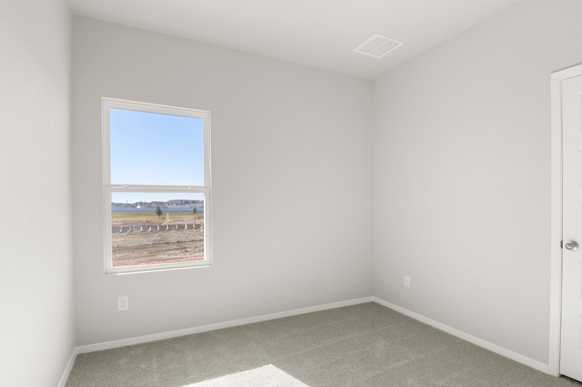 112 Bountiful Lane Elgin, TX 78621 - Photo 32 of 34