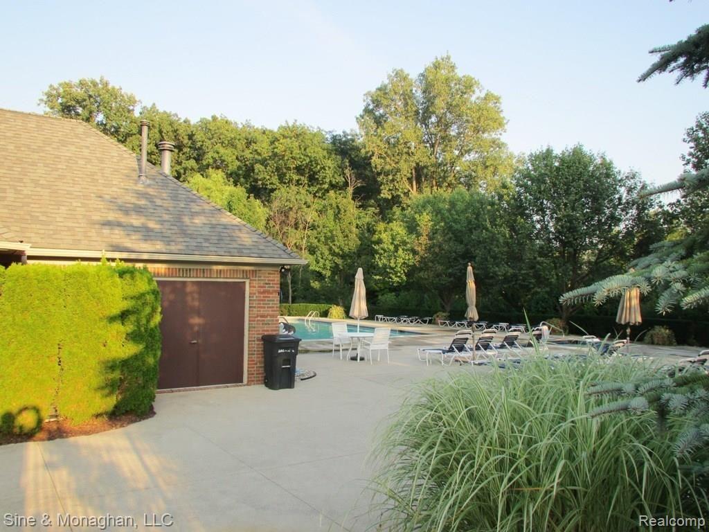 3609 Oakmonte Boulevard Rochester, MI 48306 - Photo 24 of 29