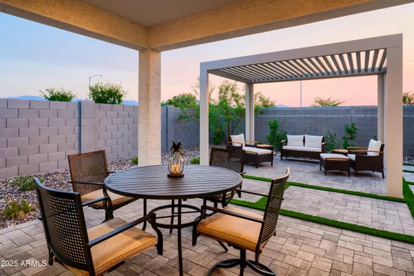 $457,126 | 5012 West Stray Horse Lane, Laveen, AZ 85339