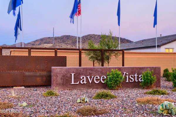 $457,126 | 5012 West Stray Horse Lane, Laveen, AZ 85339