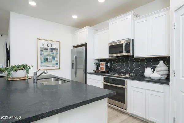 $457,126 | 5012 West Stray Horse Lane, Laveen, AZ 85339