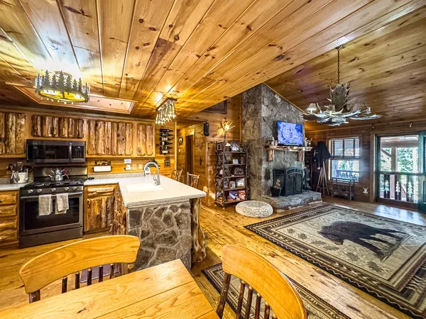 $549,000 | 614 Rockridge Road, Murphy, NC 28906