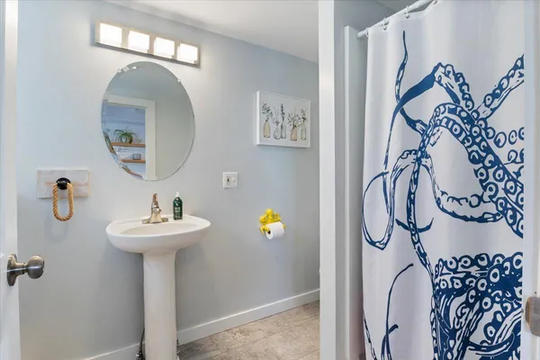 $925,000 | 10 Lower Beach Road, Saco, ME 04072