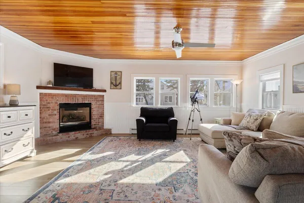 $925,000 | 10 Lower Beach Road, Saco, ME 04072