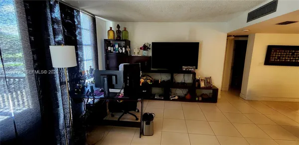 $2,300 | 3301 North Country Club Drive, Unit 211, Aventura, FL 33180