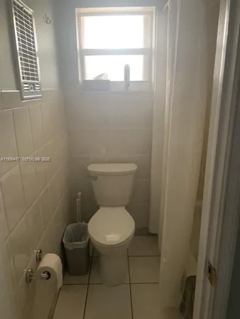 $3,650 | 1541 South Ocean Boulevard, Unit 317, Lauderdale-by-the-Sea, FL 33062