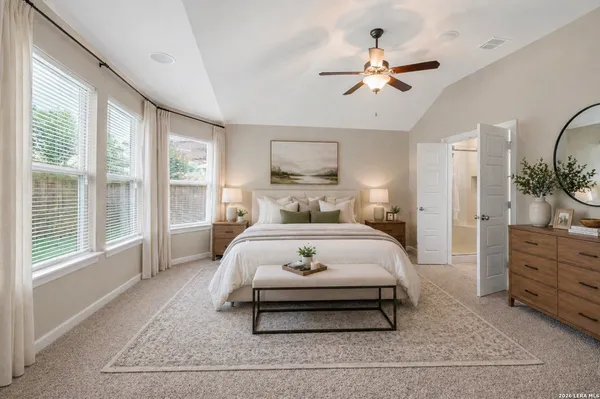 $1,975 | 10311 Rosalina Loop, Converse, TX 78109