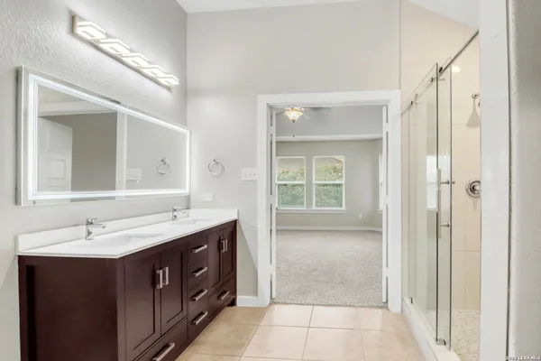 $1,975 | 10311 Rosalina Loop, Converse, TX 78109