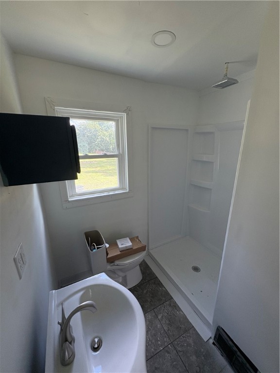 24 Greenridge Drive Decatur, IL 62526 - Photo 13 of 19 Gallery Image 13