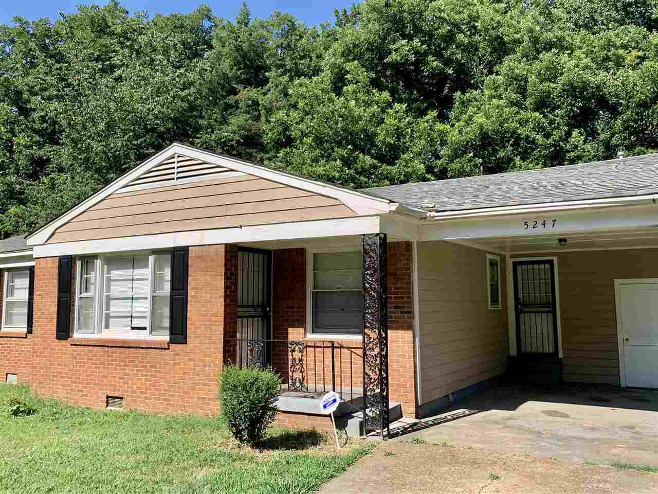 5247 Loch Lomond Road Memphis, TN 38116 - Photo 1 of 10 Gallery Image 1