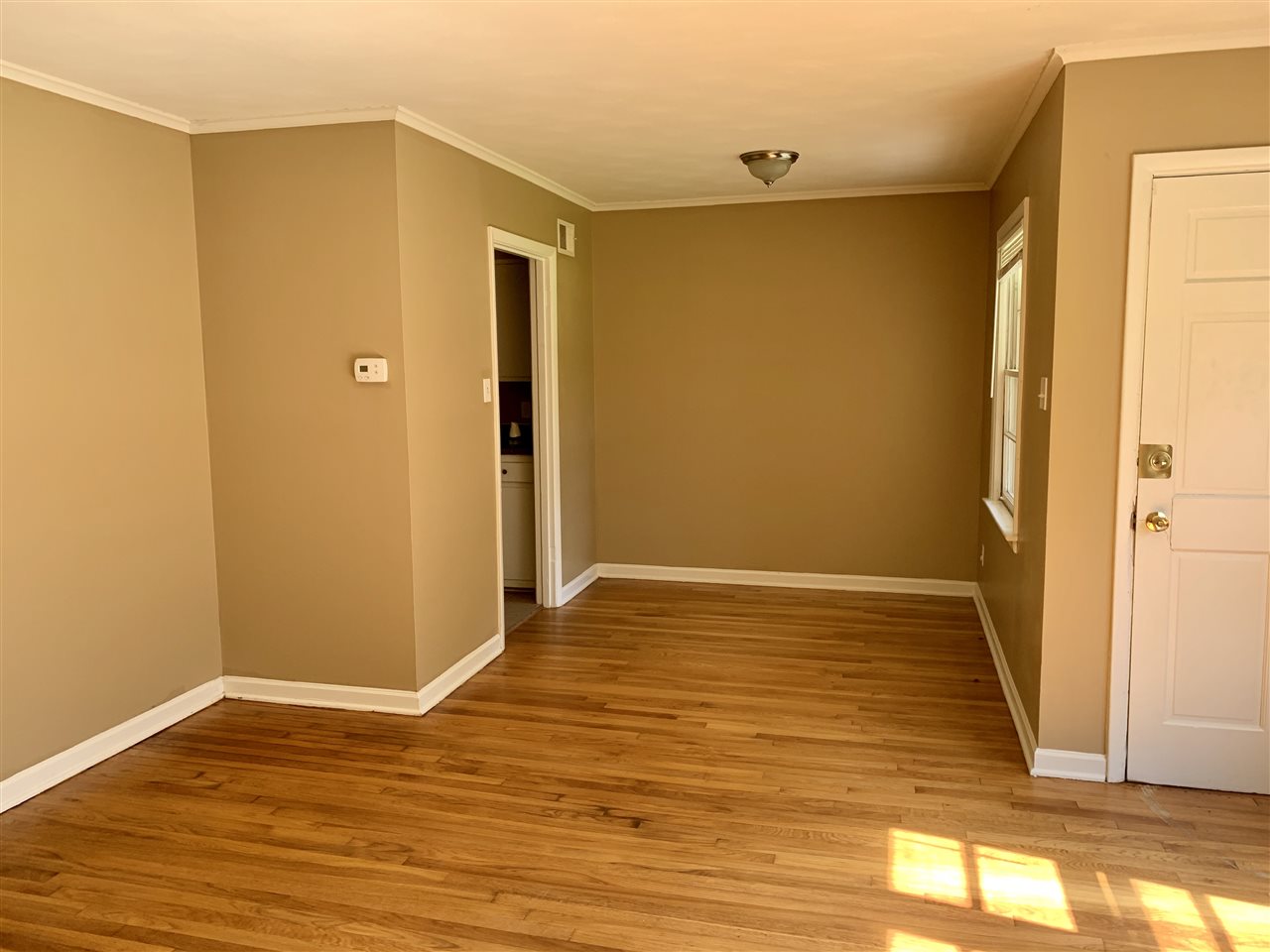 5247 Loch Lomond Road Memphis, TN 38116 - Photo 4 of 10 Gallery Image 4