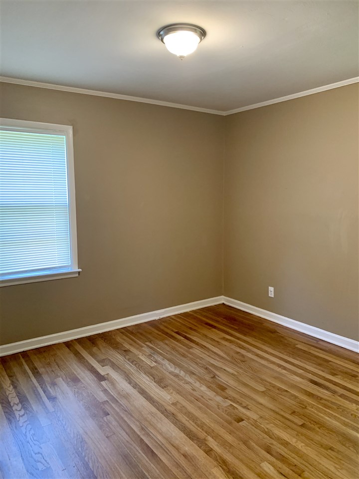 5247 Loch Lomond Road Memphis, TN 38116 - Photo 7 of 10 Gallery Image 7