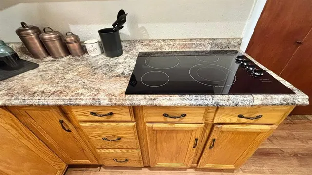 a close view of sink