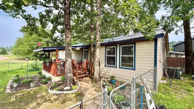 a view of outdoor space yard and patio