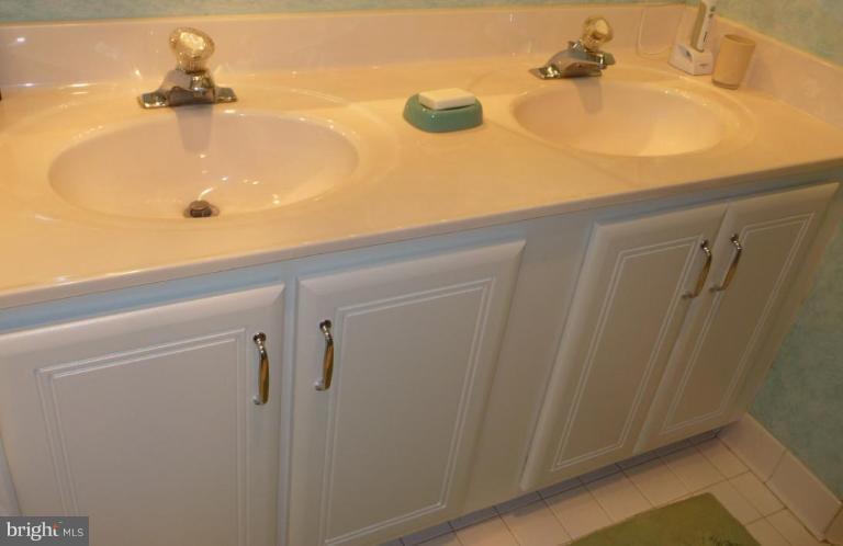 30 Stablemere Court Baltimore, MD 21209 - Photo 20 of 28 30 Stablemere Ct HomeRome Realty