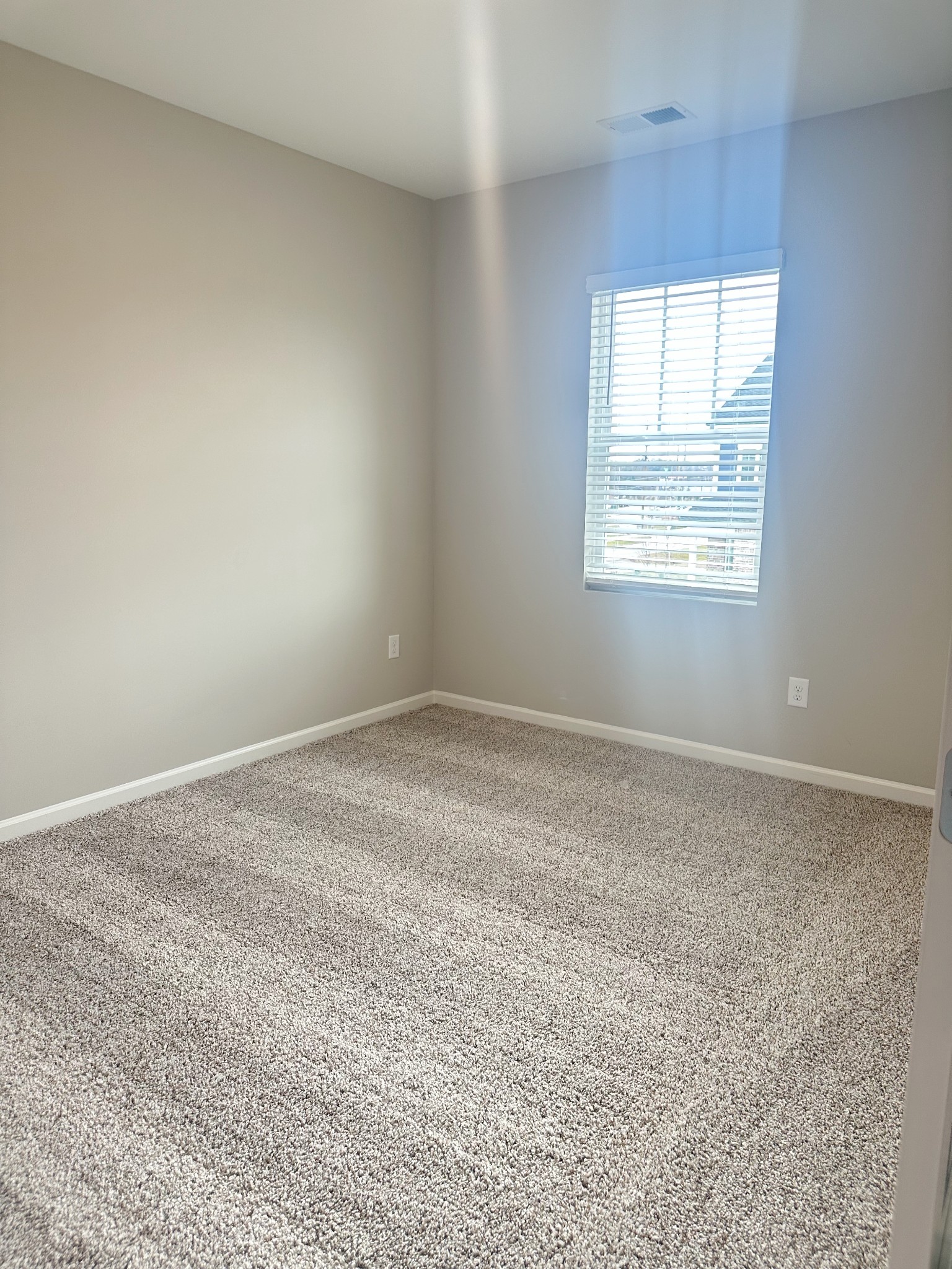 302 Carver Connection Lebanon, TN 37087 - Photo 37 of 43 an empty room with a window