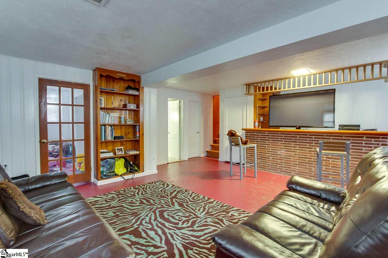 53 Foxhall Road Greenville, SC 29605 - Photo 17 of 25 Gallery Image 17