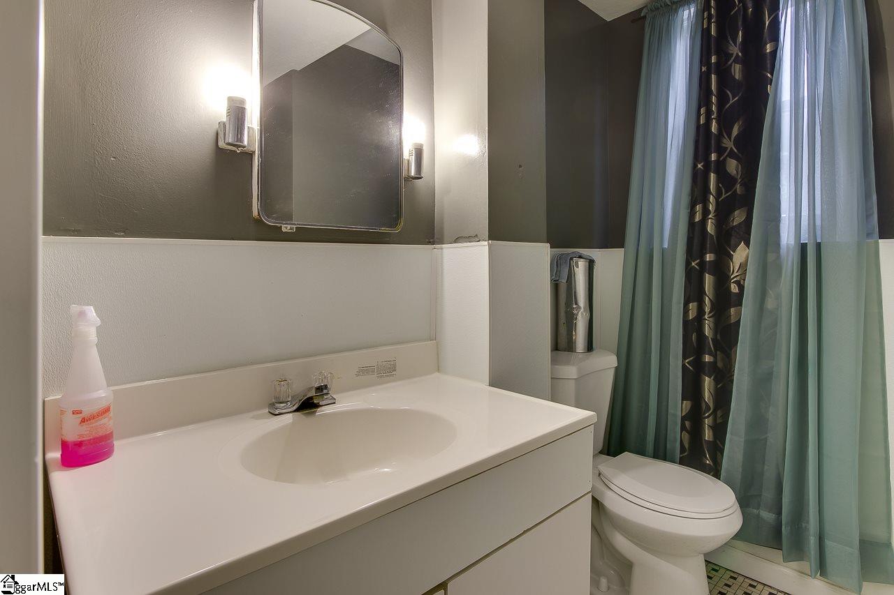 53 Foxhall Road Greenville, SC 29605 - Photo 19 of 25 Gallery Image 19