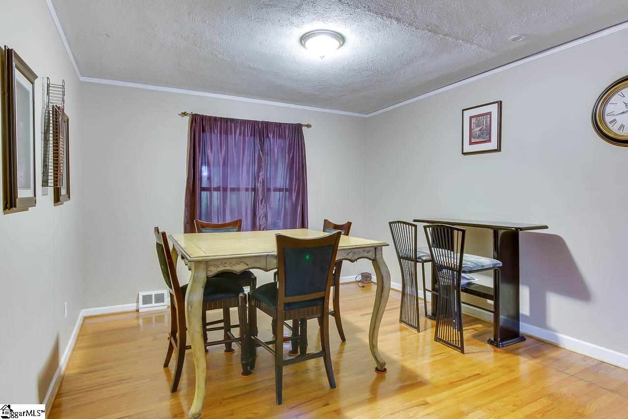 53 Foxhall Road Greenville, SC 29605 - Photo 8 of 25 Gallery Image 8
