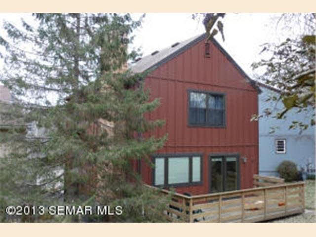 28 Viking Village Drive Rochester, MN 55901 - Photo 2 of 18