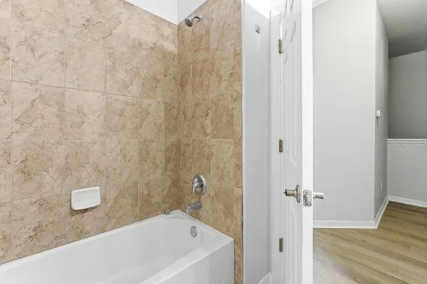 $2,199 | 2795 Oakwater Drive, Kissimmee, FL 34747