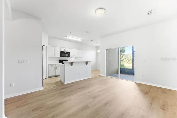 $2,199 | 2795 Oakwater Drive, Kissimmee, FL 34747