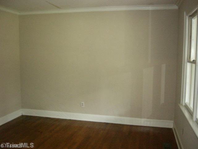 1442 Talbot Road Pleasant Garden, NC 27313 - Photo 7 of 16 Living Room.