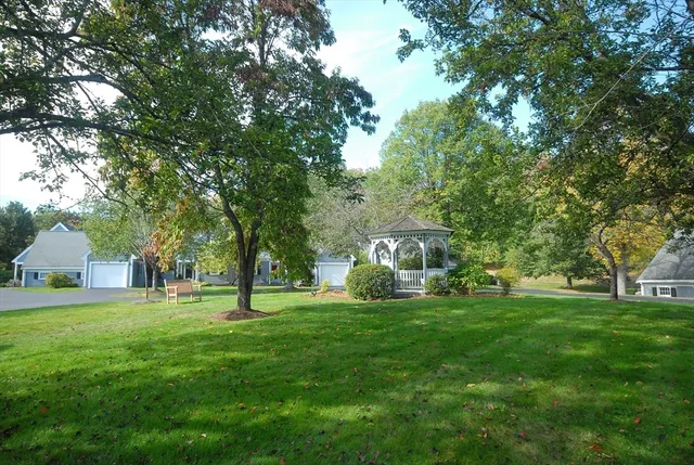 $799,000 | 12 Mitchell Grant Way, Unit 12, Bedford, MA 01730