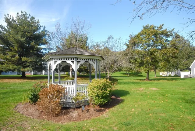 $799,000 | 12 Mitchell Grant Way, Unit 12, Bedford, MA 01730