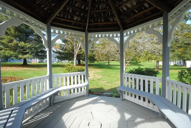 $799,000 | 12 Mitchell Grant Way, Unit 12, Bedford, MA 01730