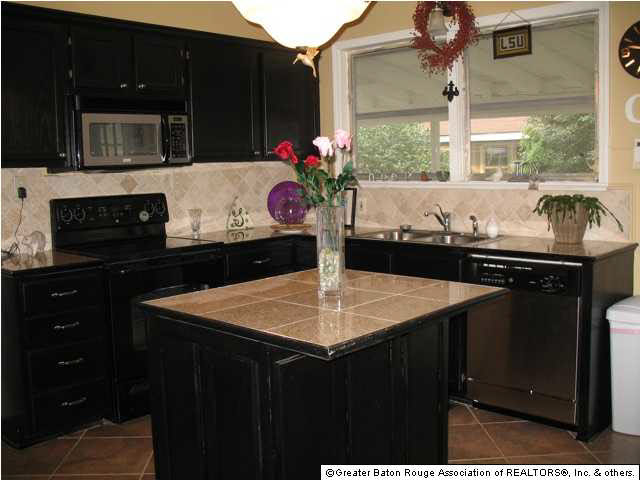 1734 Stuart Avenue Baton Rouge, LA 70808 - Photo 2 of 6