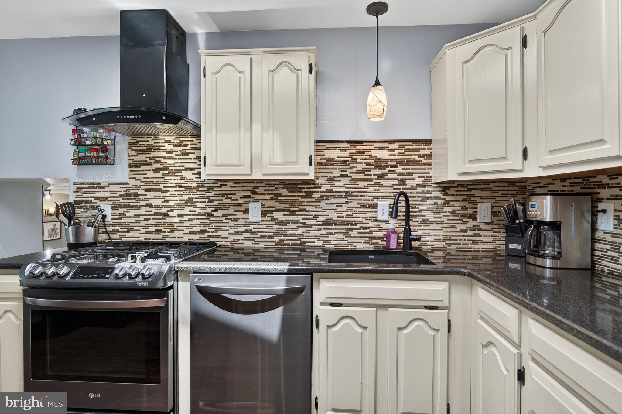 420 Concord Avenue Exton, PA 19341 - Photo 8 of 64