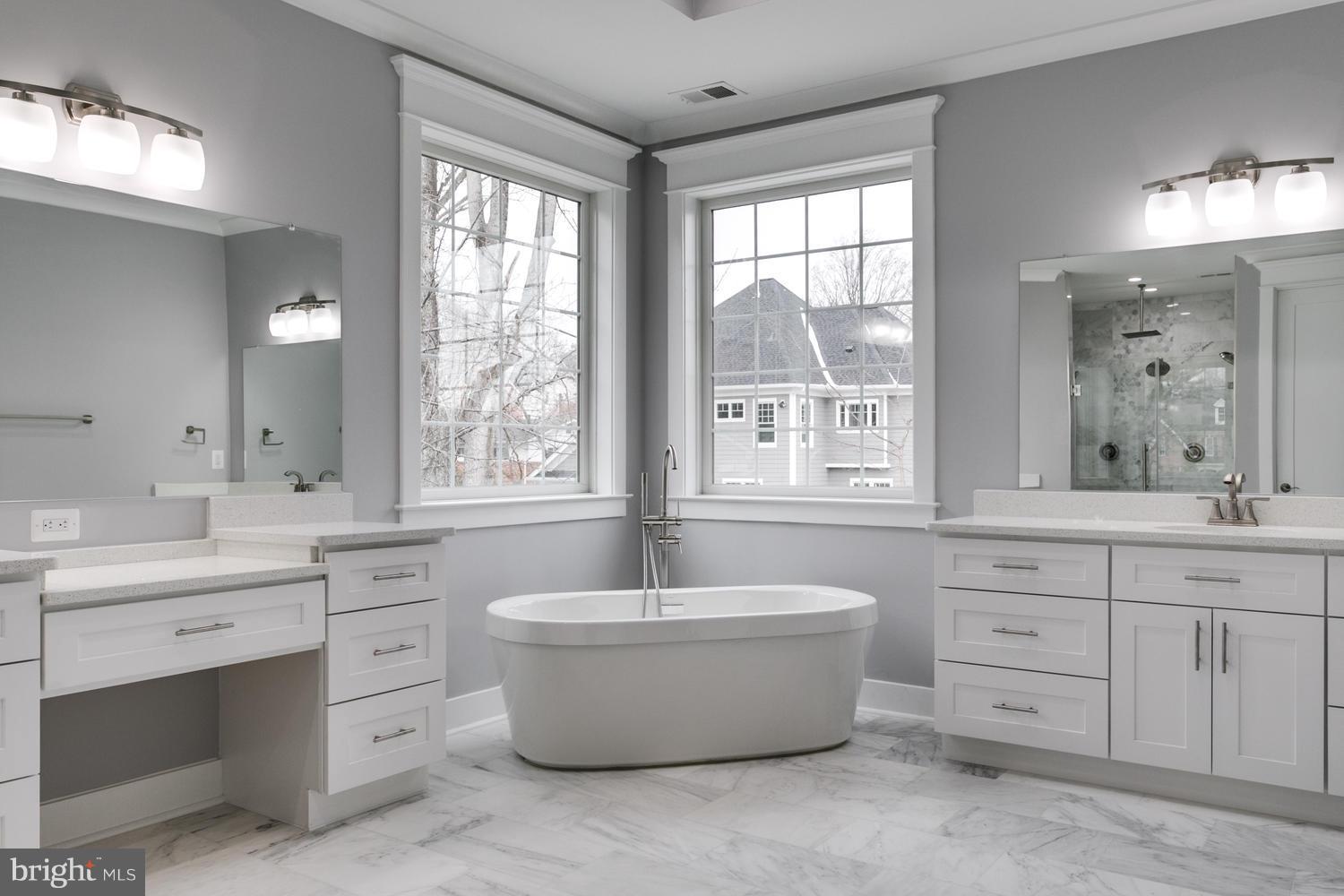 7116 Churchill Road McLean, VA 22101 - Photo 24 of 30 Bath