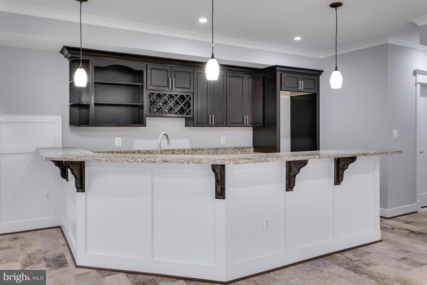 7116 Churchill Road McLean, VA 22101 - Photo 27 of 30 Wetbar