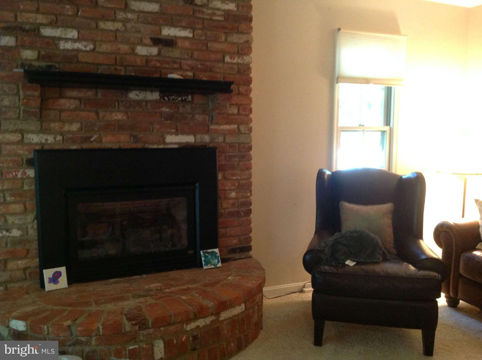 2580 Hidden Cove Road Annapolis, MD 21401 - Photo 8 of 14 Family Room