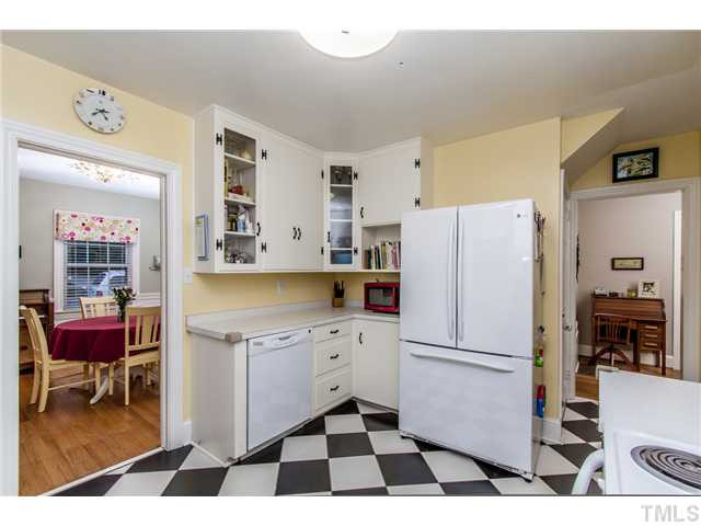1503 Doughton Street Raleigh, NC 27608 - Photo 5 of 25 Photo 5