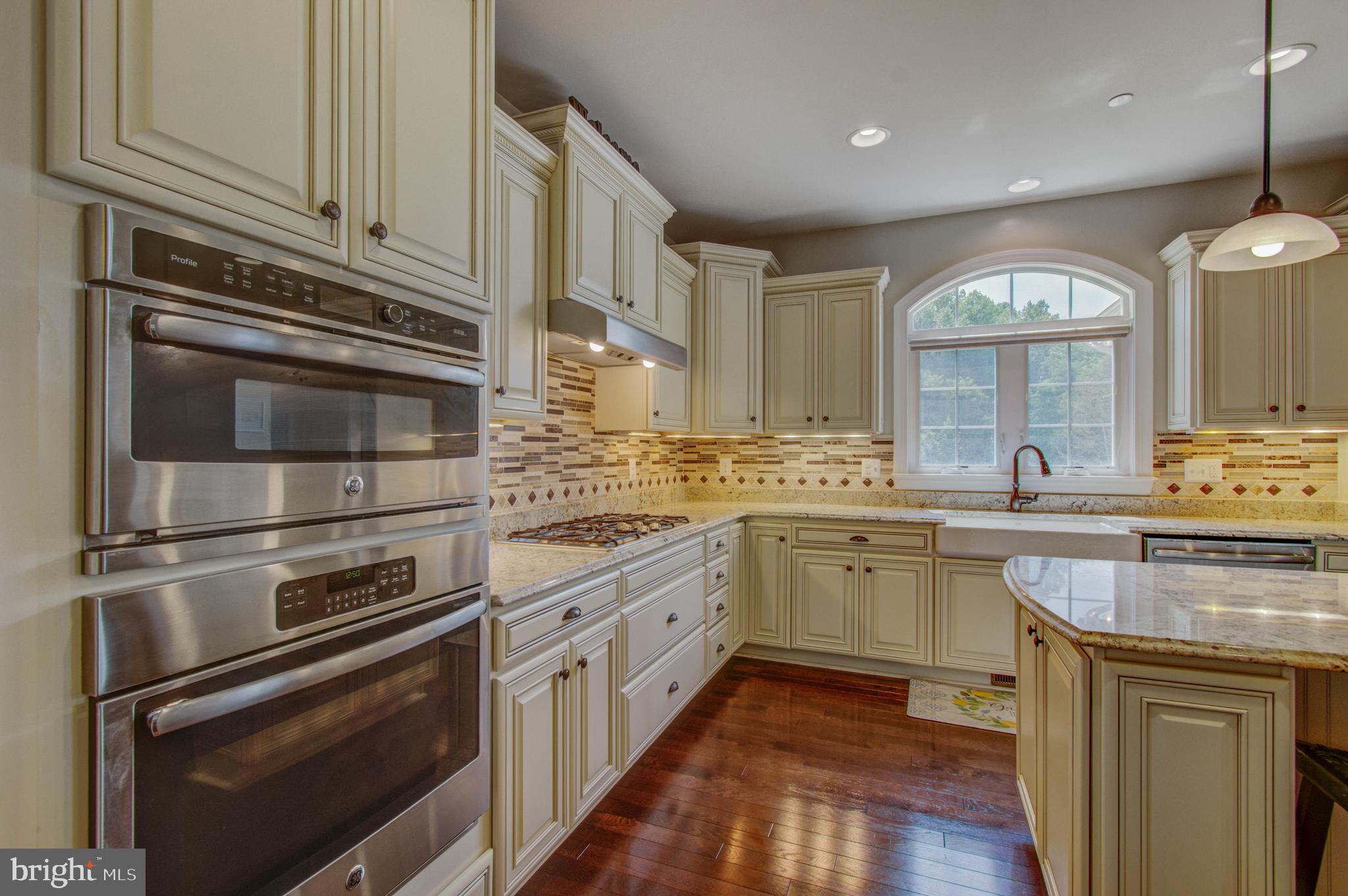 3188 Huntsman Drive Huntingtown, MD 20639 - Photo 16 of 98 Stainless Steel Appliances