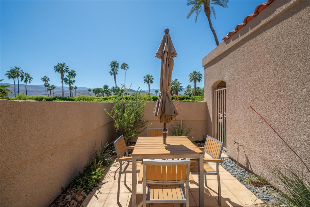 35 Lakeshore Drive Rancho Mirage, CA 92270 - Photo 23 of 30 28-Photo-22