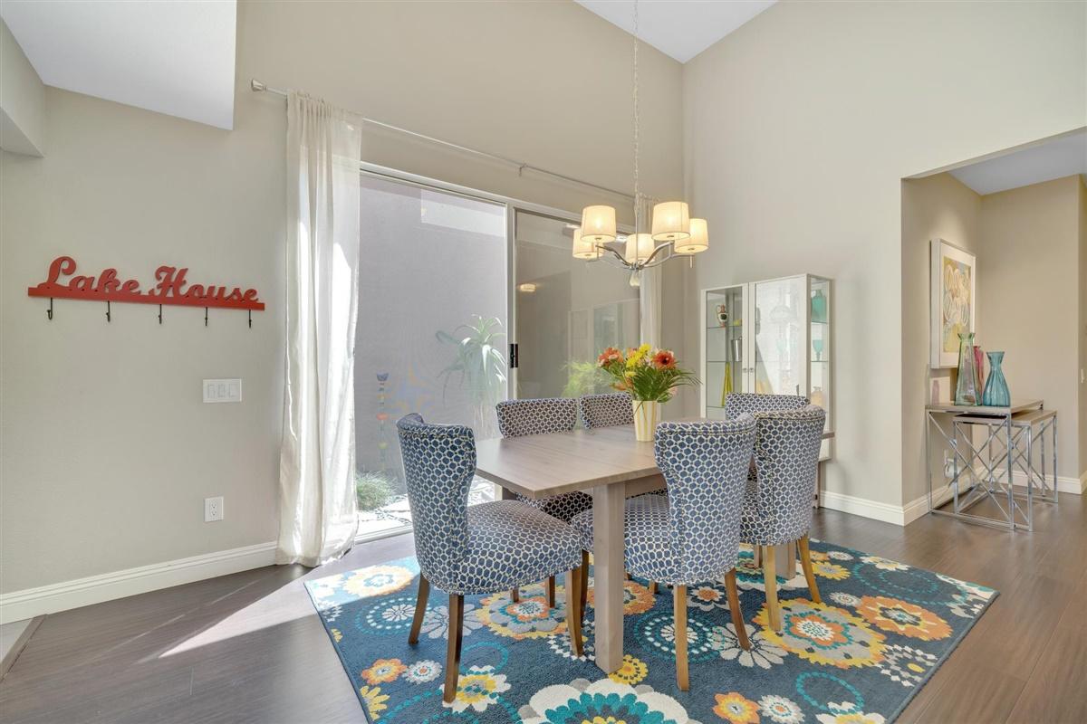 35 Lakeshore Drive Rancho Mirage, CA 92270 - Photo 5 of 30 11-Photo-26