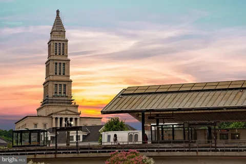 $795,000 | 411 South Columbus Street, Unit 8, Alexandria, VA 22314