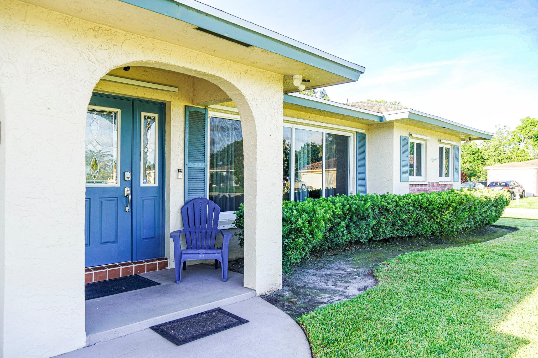 10855 Gantry Street Boca Raton, FL 33428 - Photo 4 of 26 Photo 4