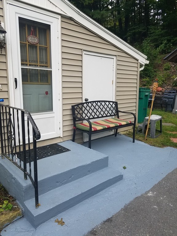 133 Senna Road Fitchburg, MA 01420 - Photo 2 of 23 Gallery Image 2