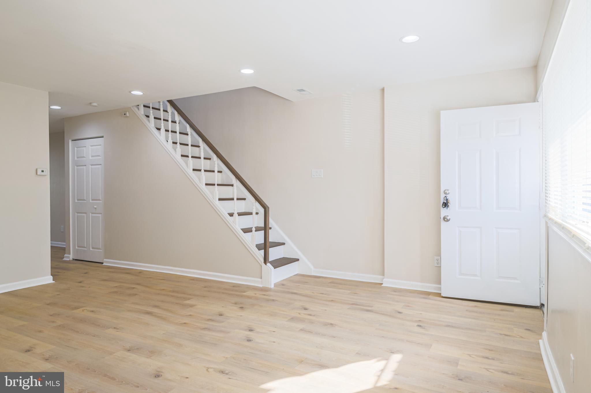 12133 Rambler Road Philadelphia, PA 19154 - Photo 2 of 17