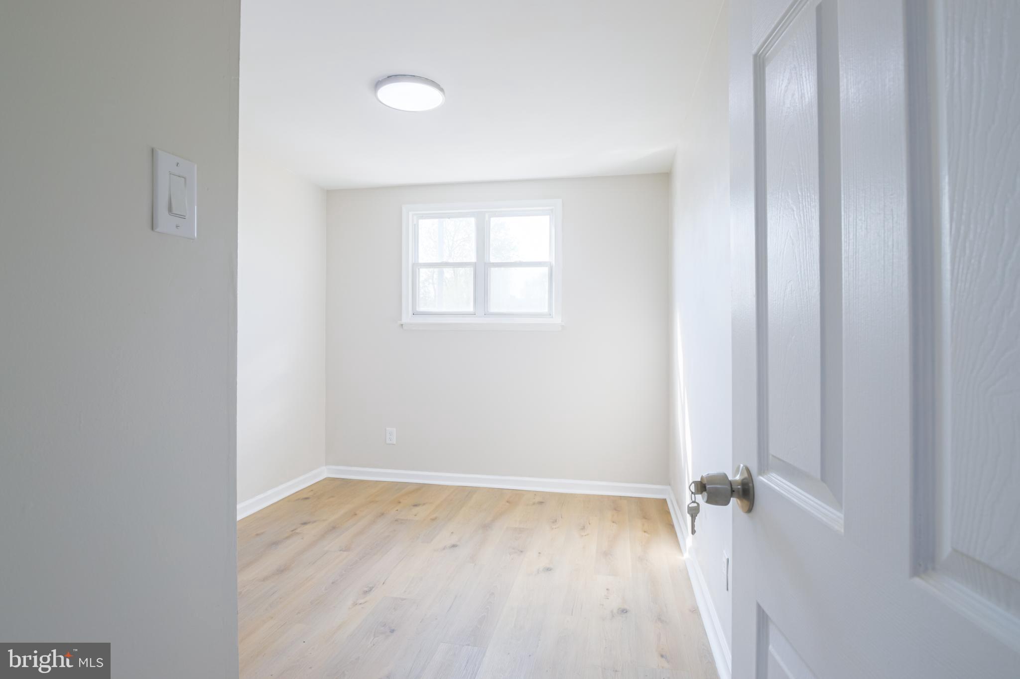 12133 Rambler Road Philadelphia, PA 19154 - Photo 6 of 17