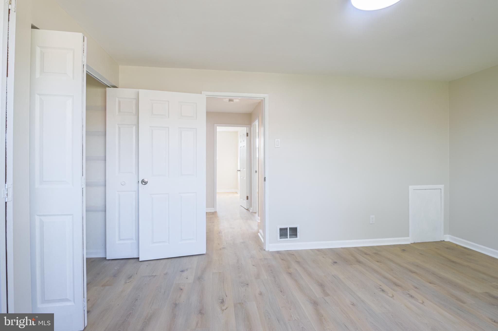 12133 Rambler Road Philadelphia, PA 19154 - Photo 7 of 17
