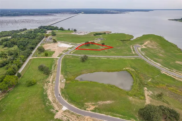 a view of a outdoor space