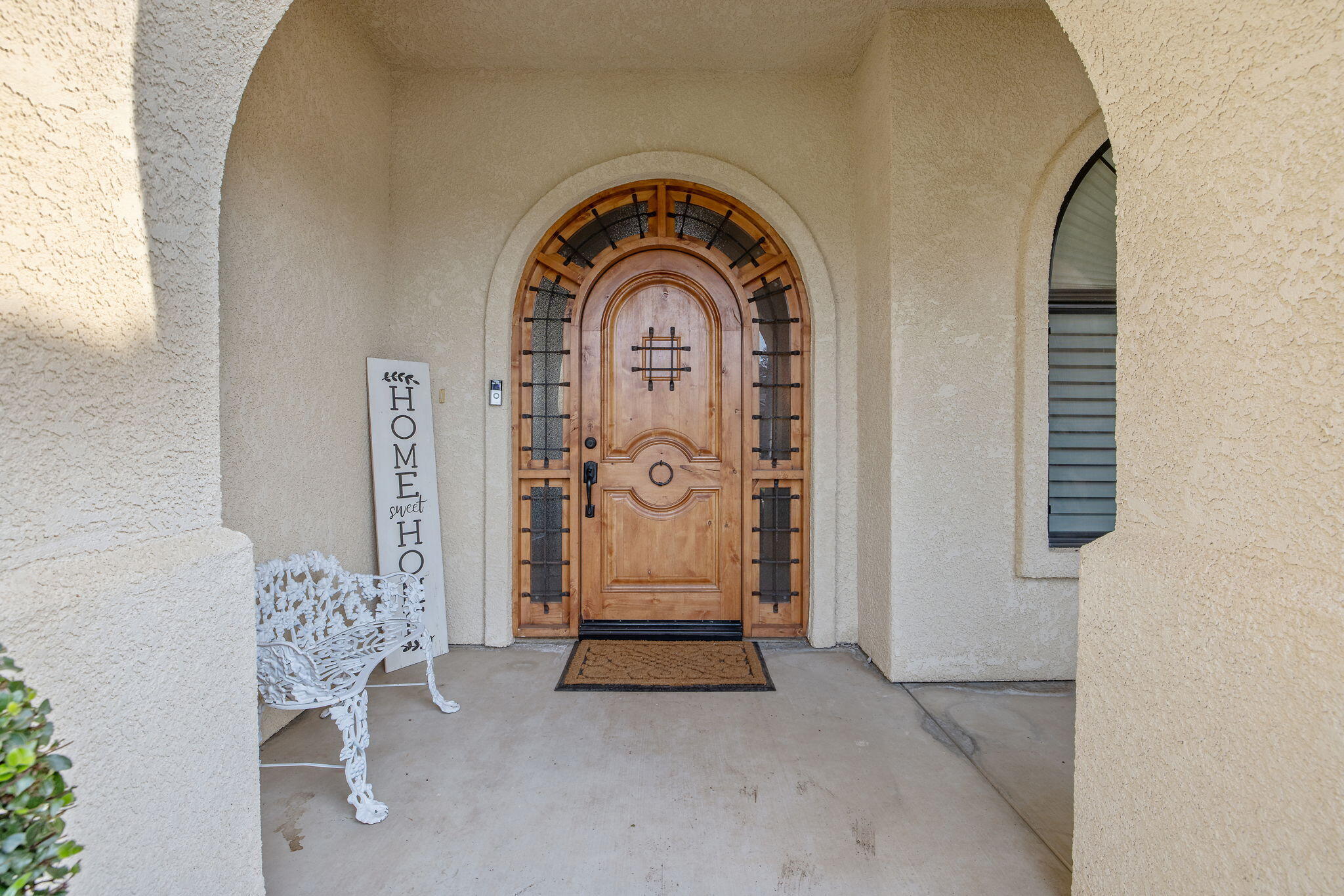 729 St Thomas Court Exeter, CA 93221 - Photo 6 of 66 a view of front door with couch